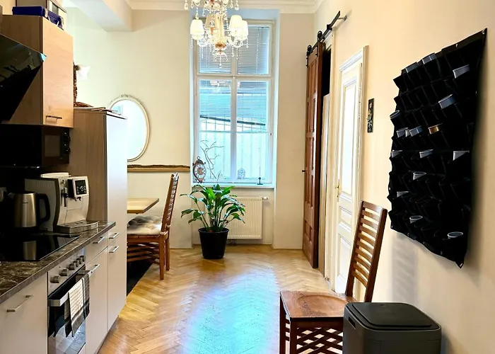 Belvedere Apartment *